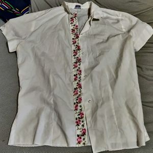 M Vintage button up top